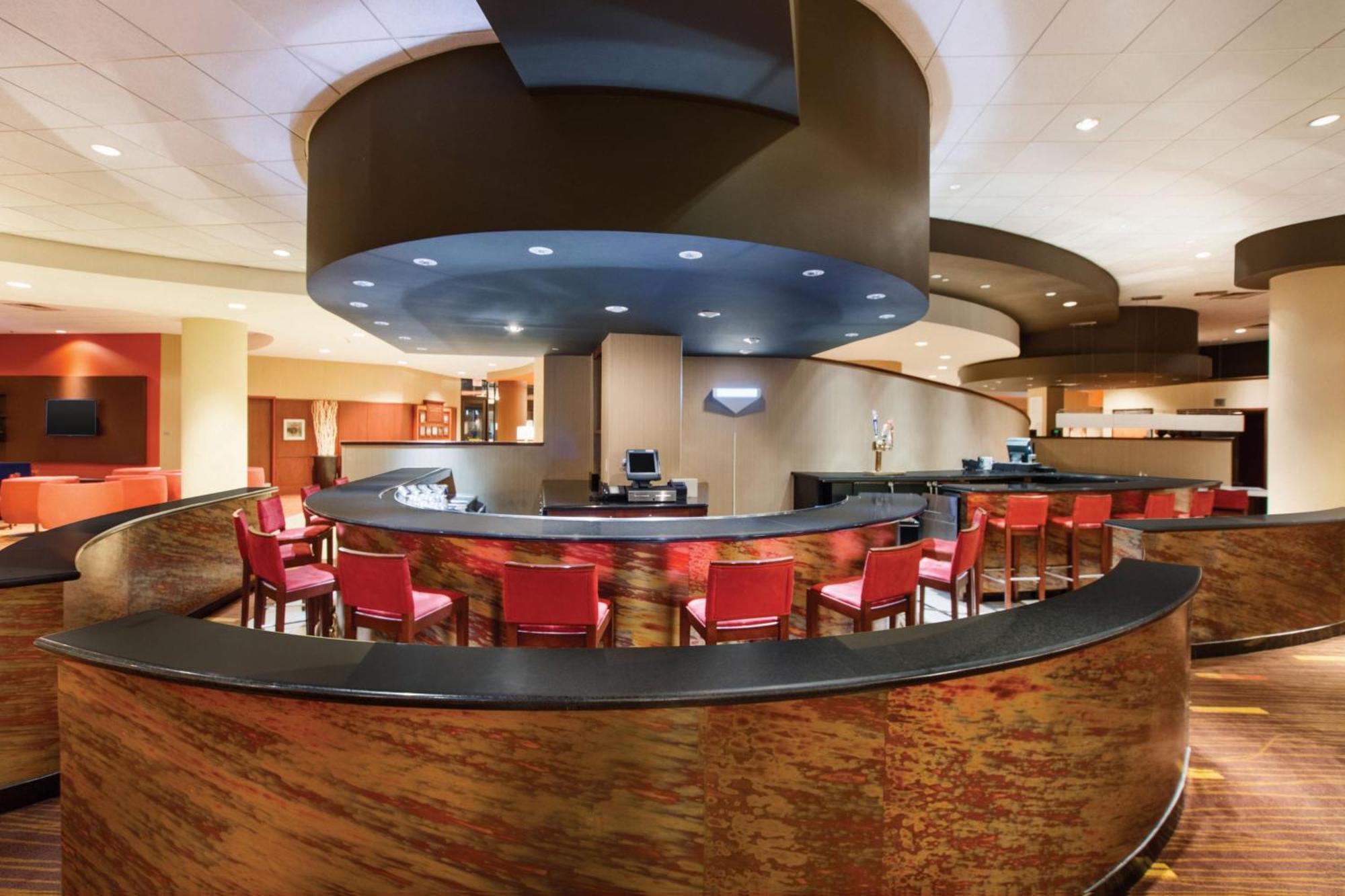 Courtyard By Marriott Oklahoma City Downtown Exterior photo