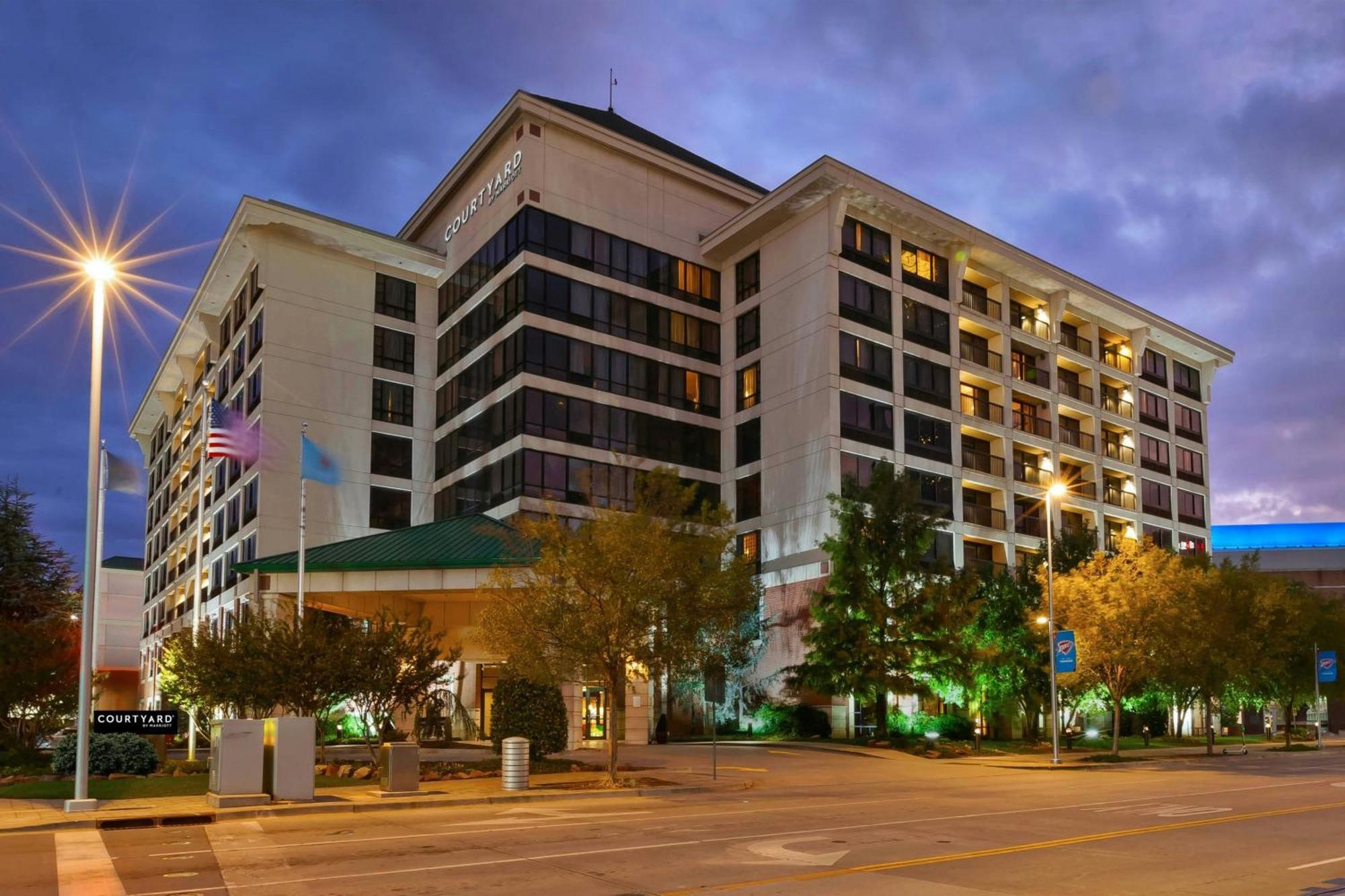 Courtyard By Marriott Oklahoma City Downtown Exterior photo